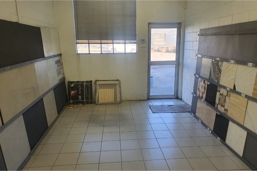 To Let commercial Property for Rent in Deal Party Eastern Cape